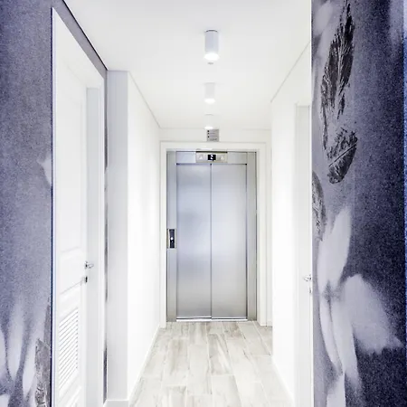 自由别墅旅馆 招待所 4*